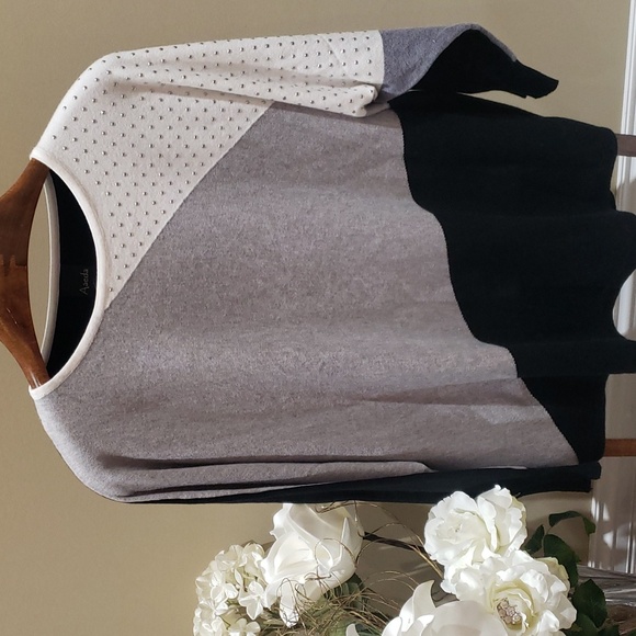Nwt 1X Aaeda sweater gray white black - Picture 3 of 11